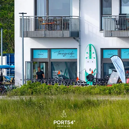 Dock 76 Main Apartment *
